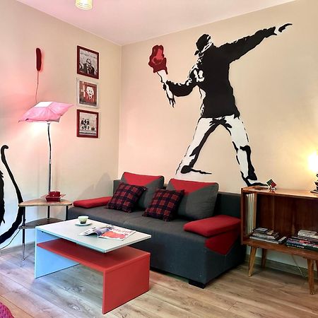 "Banksy" Art Apartamento Varsóvia Exterior foto